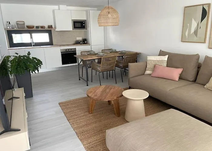 Ad Apartment